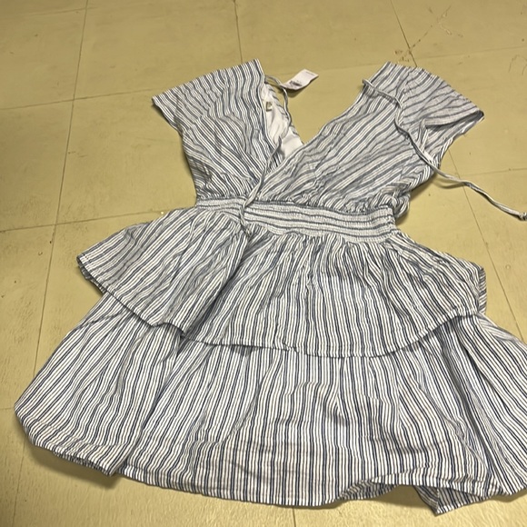 American eagle party wrap dress striped brand new only tried on - Picture 4 of 4